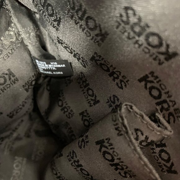 MK Michael Kors Jet Set Black Saffiano Leather Multifunction Pocket Tote Bag - Picture 16 of 16